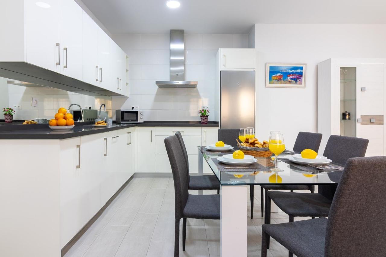 Santa Maria Freshapartments Малага Екстериор снимка